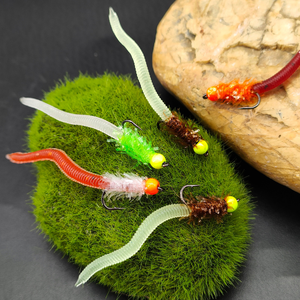 Señuelos de Pesca con Mosca OEM UV Glow Squirmy Worm con Anzuelo con Punta de Espina 12 #   Señuelo de Pesca con Cabeza Luminosa y Cuerpo Acanalado Suave para Trucha y Peces de Agua Dulce - Product Image 1
