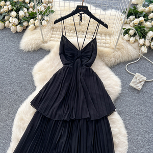 Vestido Largo de Verano con Cuello Halter y Nudo Cruzado, con Abertura Lateral y Diseño que Define la Cintura - Product Image 6