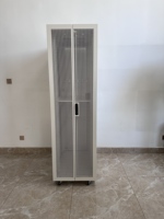 Armoire serveur réseau haute performance, rack réseau robuste pour système de contrôle industriel