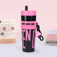 Bouteille d'eau en plastique réutilisable de 950 ml sans BPA, grande capacité, résistante aux hautes températures, portable, avec paille, pour le sport et la voiture - Vente en gros