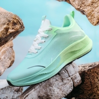 Chaussures de course de haute qualité, légères, luxueuses, tendance, à semelle souple et amortissante, personnalisables, vente directe d'usine OEM