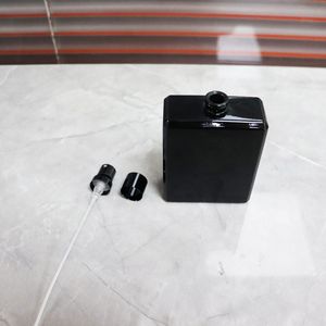 Usine Vendant Bien Bouteille <span class=keywords><strong>de</strong></span> <span class=keywords><strong>Parfum</strong></span> en Verre Mate Luxe <span class=keywords><strong>Vide</strong></span> Rectangle Noir avec Boîte Personnalisée - Product Image 3