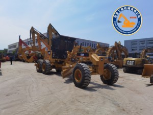 รถเกรดเดอร์มือสอง CAT120H 140k Caterpillar รุ่นปี 2010 ได้รับการรับรองมาตรฐาน CE ISO เครื่องยนต์ Cummins ควบคุมด้วยระบบ PLC น้ำหนัก 5000 กก. - Product Image 2