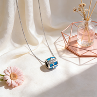 Collier Rond Vintage de Luxe Léger à la Française - Ras-de-cou Exquis et Élégant - Design de Niche, Chaîne de Col Simple et Tendance