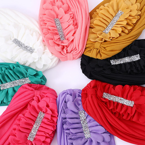 ผ้าโพกหัวมุสลิม HZM-<span class=keywords><strong>26095</strong></span> แบบนุ่ม ระบายอากาศได้ดี สำหรับผู้หญิง ทำจากโพลีเอสเตอร์ ประดับดอกไม้หลากสีสัน - Product Image 6