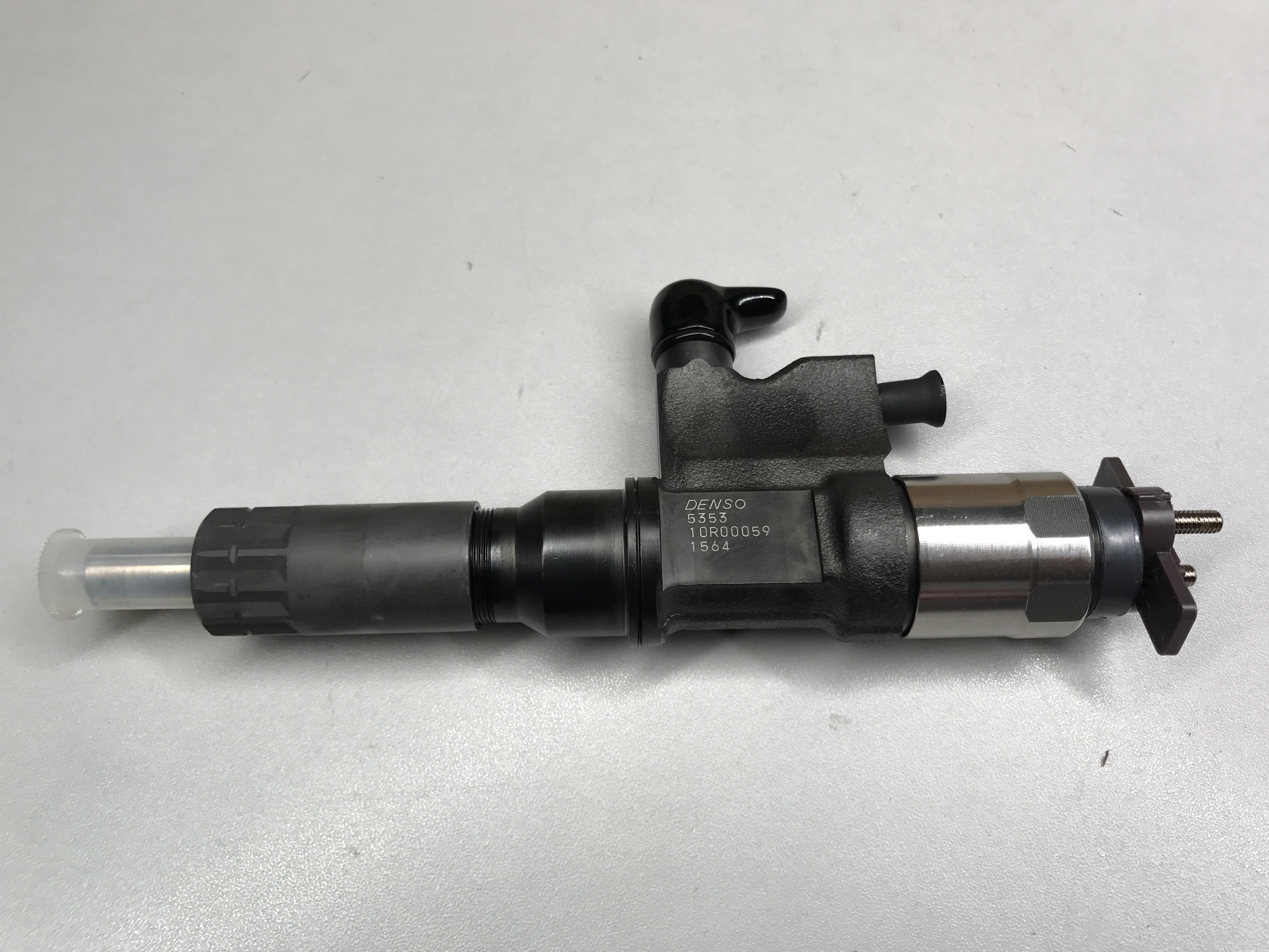 Remanufacture Engine Diesel Fuel Injector 095000-0165 8-94392862-2 for IS-UZU 6HK1