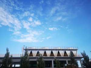 Offre Spéciale – Échangeurs de Chaleur Hybrides Industriels de 500 Tonnes – Excellent Prix – Unités de Condensation Industrielles Économes en Eau – Refroidisseur à Contre-Courant à Sec - Product Image 1