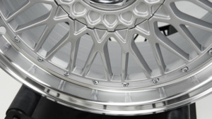 Rines <span class=keywords><strong>de</strong></span> Aleación Forjada <span class=keywords><strong>de</strong></span> Dos Piezas con Placa Central Blanca 5X112 5X108 5x114.3 T6061 Aptos para BMW <span class=keywords><strong>de</strong></span> 15-19 Pulgadas - Product Image 5