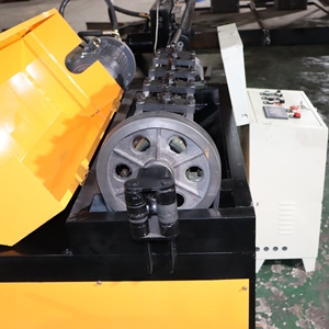 เครื่องตัดและยืดลวดแบบมอเตอร์กำลังสูง 380-440V 4KW ความเร็วป้อน 20 ม./นาที ควบคุมด้วย PLC พร้อมระบบตรวจสอบระยะไกล สำหรับงานอุตสาหกรรม - Product Image 3