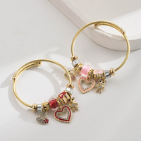 Bracelet en acier inoxydable plaqué or de haute qualité avec breloque cœur en zircon cubique, perles à grand trou et pendentif ours, bracelet jonc DIY pour femme