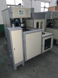 Tanque dispensador de agua grande de 18,9 litros, bajo costo, 25000ml, máquina semiautomática de soplado de botellas de PET, máquinas de moldeo de galón, bomba - Product Image 3