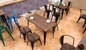 Chaises de salle à manger industrielles empilables en acier de côté de fer en métal coloré de restaurant - Product Image 6