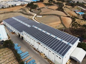 Hệ thống năng lượng mặt trời lớn 20kW trên hệ thống bảng điều khiển năng lượng mặt trời biến tần cho gia đình trên hệ thống điện mặt trời lưới - Product Image 2
