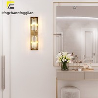 Applique murale LED en cristal de luxe postmoderne, design créatif, pour salon, chevet, longue bande, lampe de designer pour couloirs et halls