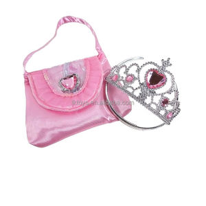 Jouets Lucky Toys Prix d'usine Jeux <span class=keywords><strong>de</strong></span> maquillage et <span class=keywords><strong>de</strong></span> déguisement à la mode Ensemble <span class=keywords><strong>de</strong></span> beauté Sac à main Corbeau pour filles Jouets - Product Image 1