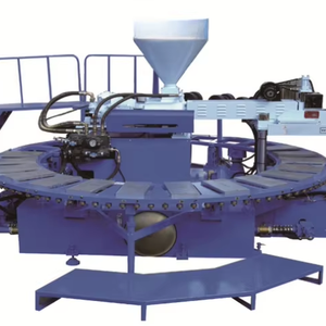 Machine de fabrication de pantoufles en PVC par granulation, machine de moulage par injection de semelles de chaussures, machine de fabrication de granulés plastiques - Product Image 1
