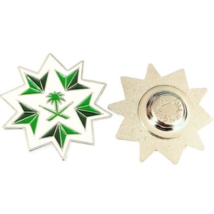 Metal Enamel <b>Pin</b> <b>Badge</b> Custom Brooch Oneway Supplier Wholesale Mini Cute Gold Souvenir Custom Design Magnet Enamel <b>Pin</b> - Product Image 2