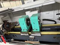 Tour CNC à entraînement par courroie, à entraînement central, avec roulement à billes pour usinage en série de tuyaux, à bas prix et haute efficacité