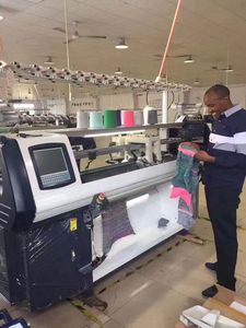 Mô Hình Mới 80 Inch 2 Hệ Thống Dày Đo Vi Tính Phẳng Máy Dệt Kim - Product Image 3