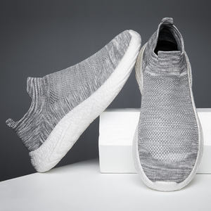Chaussures de course <span class=keywords><strong>TN</strong></span> en gros pour hommes, baskets de sport décontractées avec chaussettes tissées à haute élasticité, grande taille, collection été - Product Image 1