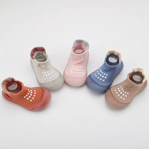 <span class=keywords><strong>Chaussures</strong></span> chaussettes respirantes pour bébé, semelle souple antidérapante, premières <span class=keywords><strong>chaussures</strong></span> <span class=keywords><strong>de</strong></span> marche pour tout-petits, <span class=keywords><strong>chaussures</strong></span> d'intérieur antidérapantes pour la maternelle, printemps-automne - Product Image 1