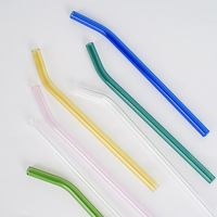 Verre coloré de paille à boire réutilisable faite sur commande de haute teneur en borosilicate pour des accessoires de barre populaires et fonctionnels