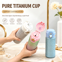 Gobelet isotherme à double paroi en titane pur 550 ml, bouteille d'eau portable anti-fuite pour l'extérieur, gobelet de poche en titane pur à 99,9 %