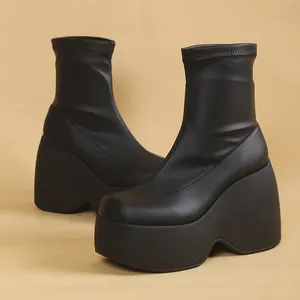 Wholesale High quality round toe ankle boots Winter 2022 muffin platform boots