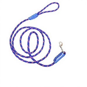 สายจูงเดินเล่นที่สวยงามสำหรับสุนัขและแมว - Product Image 1