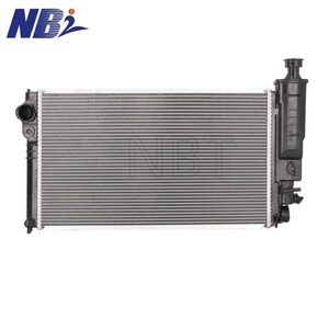 Radiateur automatique pour Toyota Hilux Revo Nouveau type de brasage 12V en aluminium plastique Compatible Corolla Elantra Accent Sonata Canter - Product Image 2