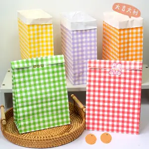 Wholesale Cheap Lattice Paper Gift Bags Birthday Wedding Party Supplies Good Quality Candy Bags Customized