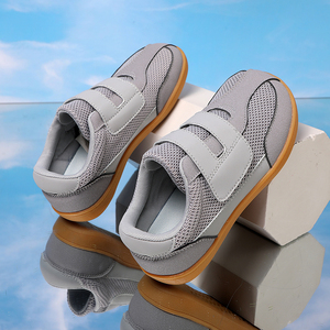 Wholesale Minimalist Flat Sport Shoes for Kids Boys Girls Wide Toe Box Barefoot Sneakers Zapatillas EVA Midsole Rubber Outsole