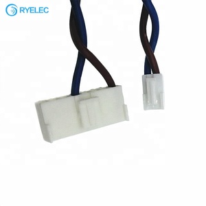 Personnalisation en usine : Faisceau de câbles 18AWG JST VHR 3.96mm 8 broches femelle vers JST VHR 3.96mm 2 broches femelle pour équipement semi-conducteur - Product Image 4