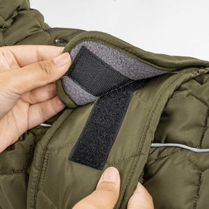 कस्टम कुत्ते के पालतू कपड़े क्वैलरी जैकेट सुंदर छोटे ब्रांड शीतकालीन बड़े थोक लक्जरी डिजाइनर पालतू कोट - Product Image 3