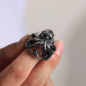 Joyería caliente transfronteriza Europa y los Estados Unidos hacen el anillo de los hombres de pulpo viejo personalidad fabricación de acero de titanio domenical - Product Image 3