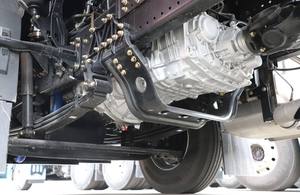 Nuevo Camión Tractor Shacman X5000 6x4 de Servicio Pesado, Diésel, Transmisión Manual de 6 Velocidades, 251-350hp, Volante a la Izquierda, Transporte Logístico - Product Image 5
