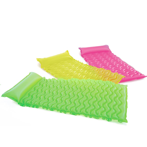 แผ่นลอยน้ำเป่าลมรูปสี่เหลี่ยมผืนผ้า PVC สีเขียว ขนาดความยาว 137-168 นิ้ว กว้าง 89-120 นิ้ว สำหรับใช้ในสระว่ายน้ำ - Product Image 2