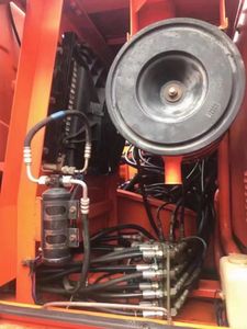 Excavatrices Doosan DH220-7 d'occasion rentables |   Moteur Doosan d'origine coréen |   Certifié CE EMC | Emballage EPR France - Product Image 5