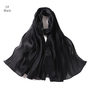 Zifeng OEM Foulard long uni en soie fine et <span class=keywords><strong>satin</strong></span> froissé, effet gaze, pour femme musulmane, Hijab et Turban brillant - Product Image 6