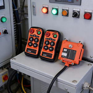 Télécommande de grue étanche à 4 boutons, prix d'usine, fabricant - Product Image 1
