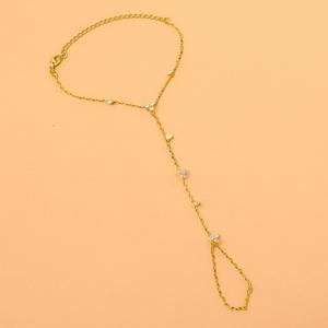 Bracelet à Doigts en Cristal Best-seller, Chaîne Géométrique Simple pour le Dos de la Main, Bijou Tendance Style Ins, Bracelet de Soirée - Product Image 3