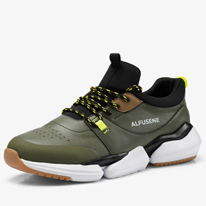 Zapatillas de deporte de suela gruesa para hombre, zapatos con cordones antideslizantes de corte bajo, sin cordones para aumentar la altura para todas las estaciones - Product Image 1