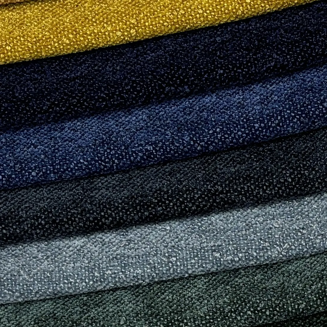 Weipai vốn có chống cháy 440gsm vải âm thanh hấp thụ Chenille chống cháy Rèm 100% polyester bọc sofa vải