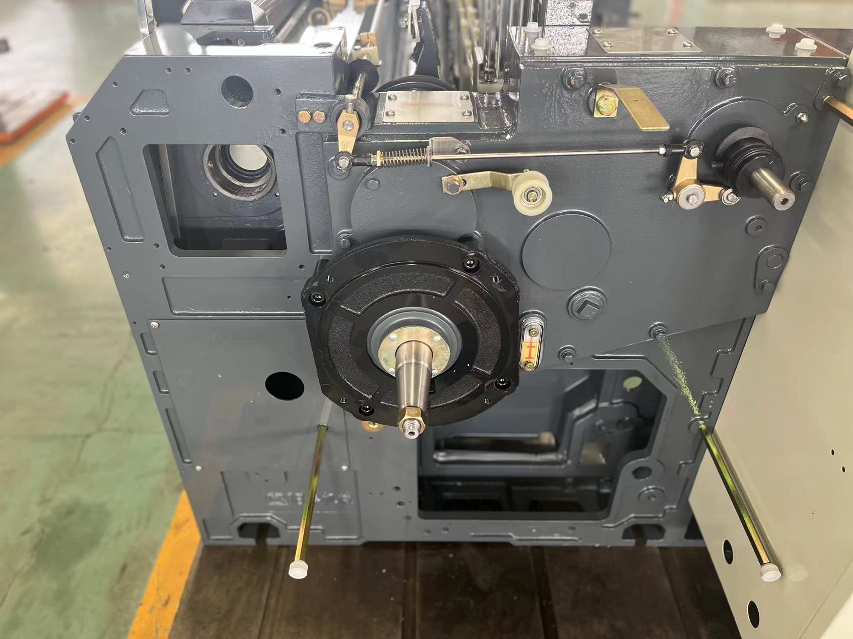 700 - 1000RPM Speed Water Jet Loom For Weaving Polyester Satin Double Color
