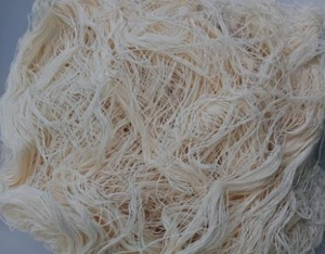 Residuos de hilo de algodón de Vietnam, fibra de algodón reciclada, material limpio y seco para reciclaje textil y hilado de extremo abierto - Product Image 2