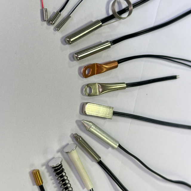 100K High Precision Annular Case Waterproof NTC Temperature Sensor Thermistor -40~105 DIP Mounting