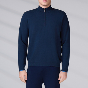 Sweat-shirt à col montant personnalisé avec logo, certifié GOTS, en maille jacquard d'hiver, pull à quart de zip en coton tricoté pour homme à manches longues - Product Image 2