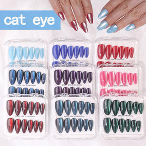 12가지 사이즈 맞춤 색상 레드 블루 색상 도매 재사용 가능한 아몬드 미디엄 캣아이 프레스온 네일 데일리 네일 아트용 - Product Image 1