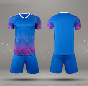 ชุดเสื้อฟุตบอลสำหรับฝึกซ้อมฤดูร้อนปี 2025 สำหรับผู้ใหญ่ เนื้อผ้านุ่มระบายอากาศได้ดี แห้งเร็ว พิมพ์ลายแบบรีดร้อนสำหรับทีม - Product Image 5