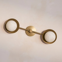 Applique murale double en alabâtre, design moderne, pour couloir de villa ou hôtel, avec abat-jour globe en marbre et finition laiton antique, type Cara